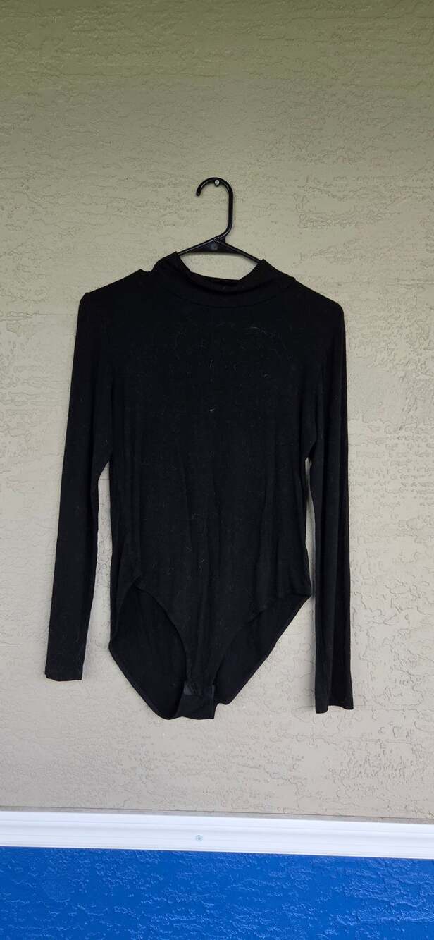 Mangopop Mock Neck Long Sleeve Bodysuit Size L Black